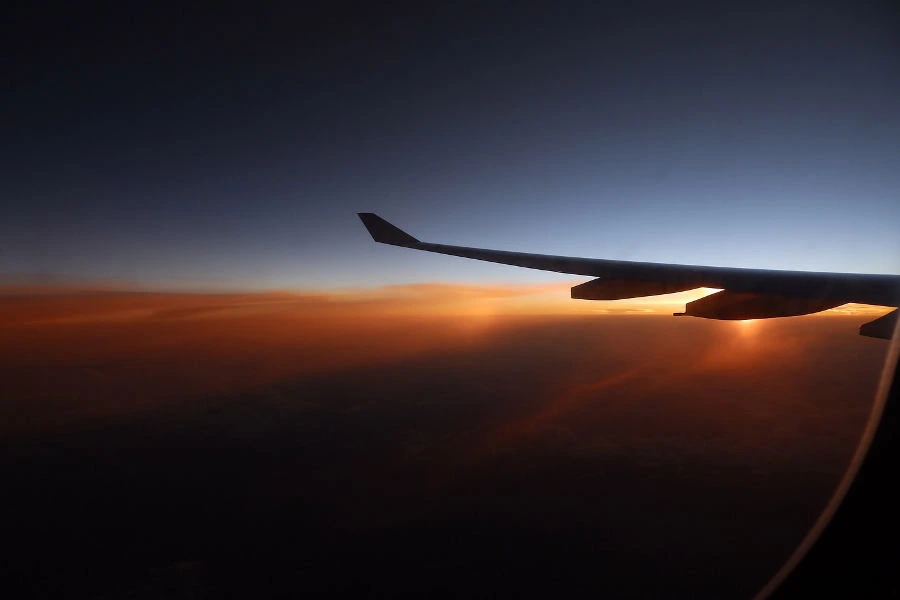 How do I Talk to a real person at Copa Airlines?