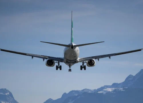 How do I speak to a real person at Breeze Airways?